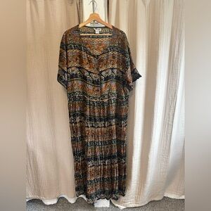 Vintage Patterned Maxi Dress- 3X